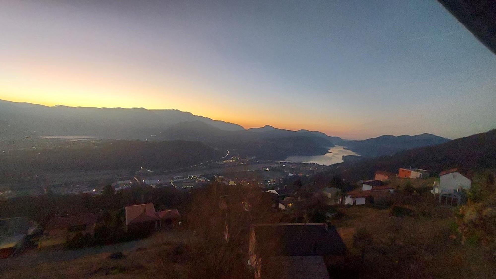 Entire Apartments With Stunning View Cademario Exterior foto